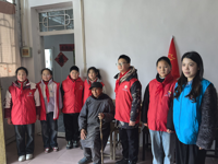 小小“红领巾”，爱老我先行